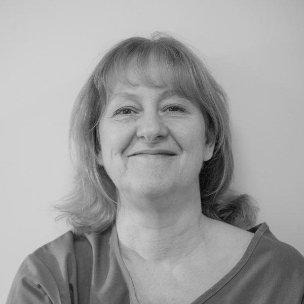 Dr. Sarah Medlicott